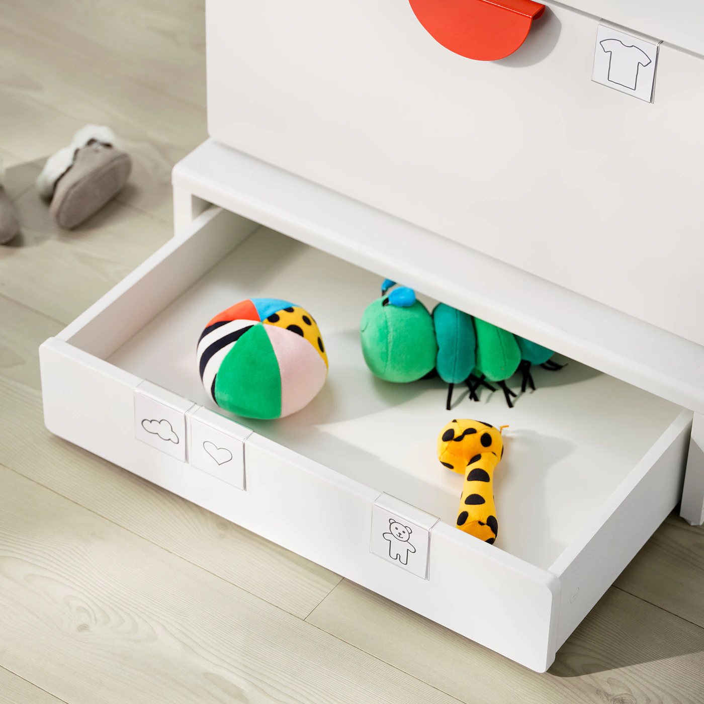 IKEA SMÅSTAD / UPPFÖRA Wardrobe White With Frame/with 3 Drawers 23 5/8x24 3/4x77 1/8 " - Image 5